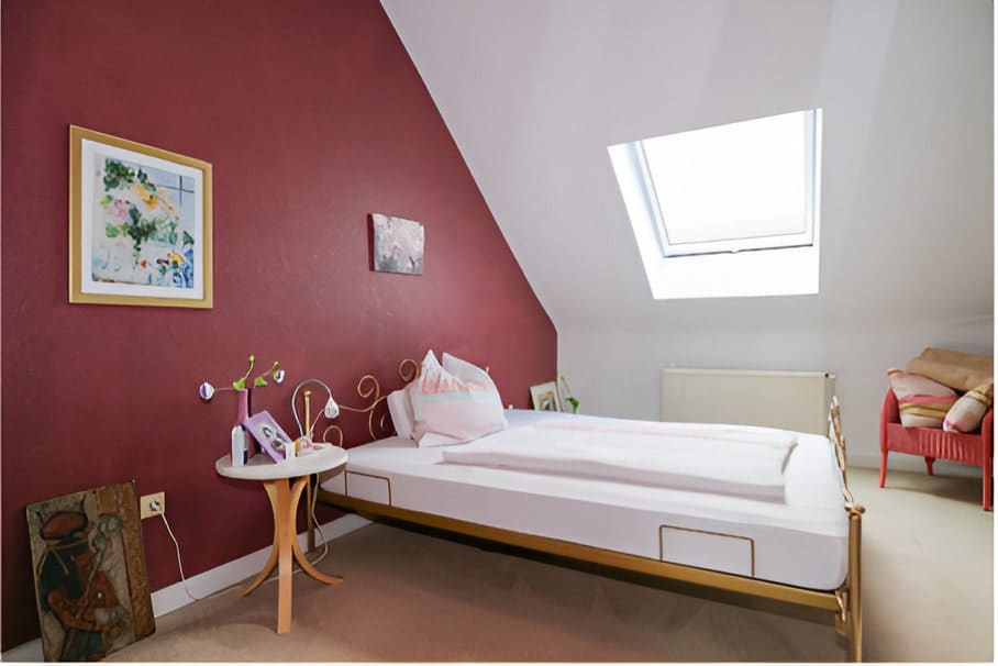 Dachgeschoss_20rechts_2050_20qm_201_restored-min