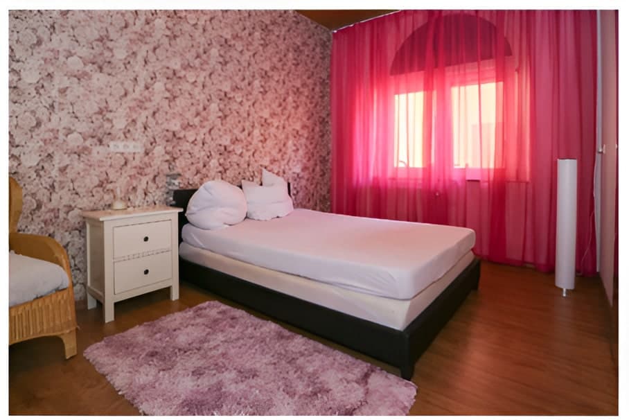 Erdgeschoss_20Links_2050qm_201_restored-min